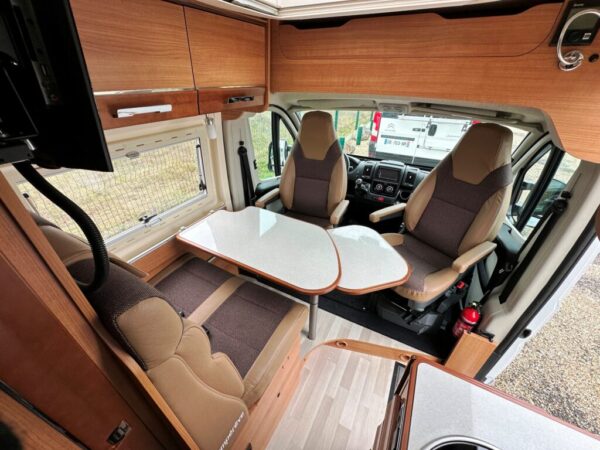 Autocaravana CAMPEREVE MAGELLAN 746 LIMITED - Imagen 7