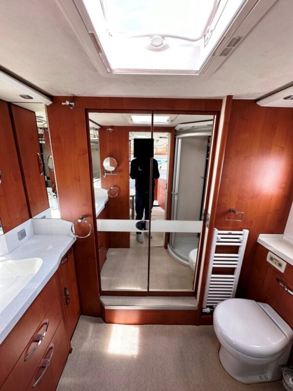 Autocaravana PHOENIX LINER 11600 BM STYLX ELEGANCE - Imagen 12