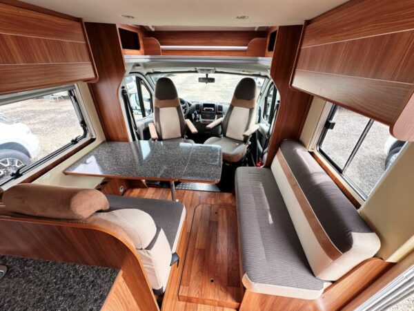 Autocaravana DETHLEFFS T 7151 GLOBE 4 LUXUS - Imagen 8