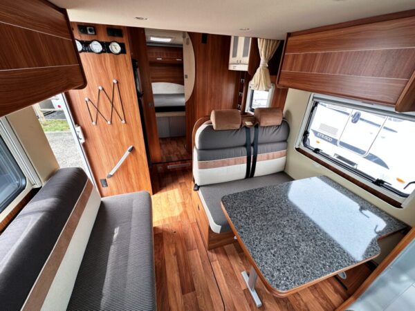 Autocaravana DETHLEFFS T 7151 GLOBE 4 LUXUS - Imagen 10