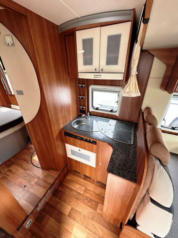 Autocaravana DETHLEFFS T 7151 GLOBE 4 LUXUS - Imagen 11