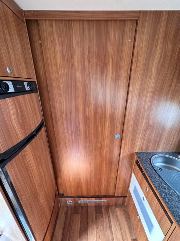 Autocaravana DETHLEFFS T 7151 GLOBE 4 LUXUS - Imagen 13