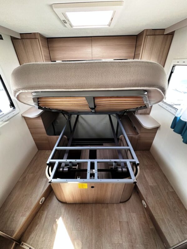 Autocaravana CHAUSSON FLASH 718 XLB - Imagen 16