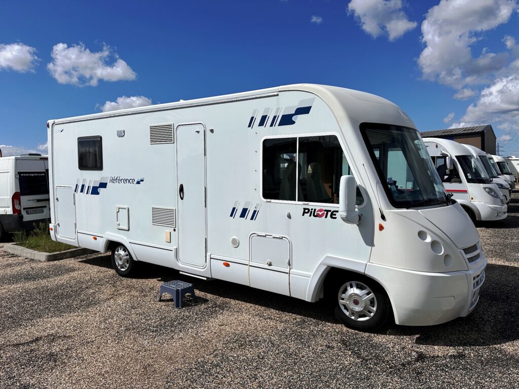 Autocaravana PILOTE REFERENCE G 740