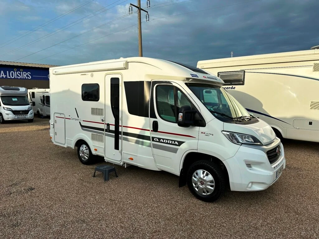 Autocaravana ADRIA COMPACT SCS PLUS